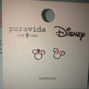 RARE PURA VIDA DISNEY MINNIE MOUSE CUTOUT STUD EARRINGS